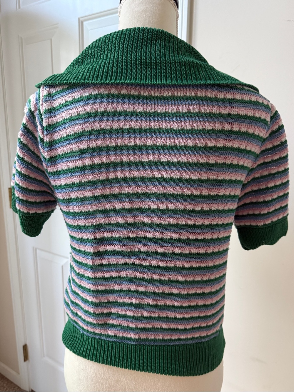 Zara Knit Striped Polo Sweater Top M Green Pink Blue Pearl Buttons M - Picture 4 of 6